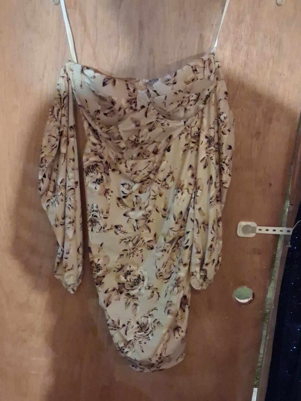 SHEIN Cream Floral Off-Shoulder Camisole
